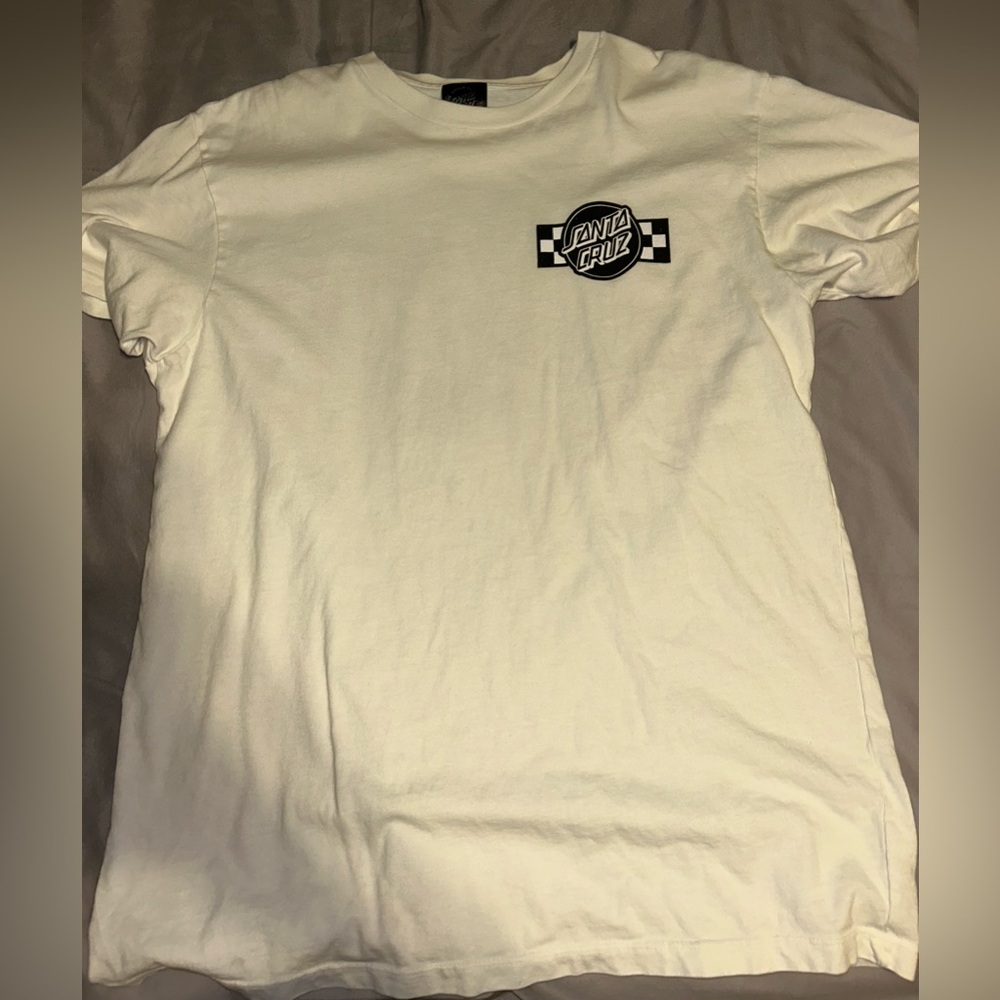 Pacsun Santa Cruz Cream Graphic Tee Men’s Shirt size Medium